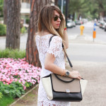 Outfit, abito in piazzo bianco con celine trapeze