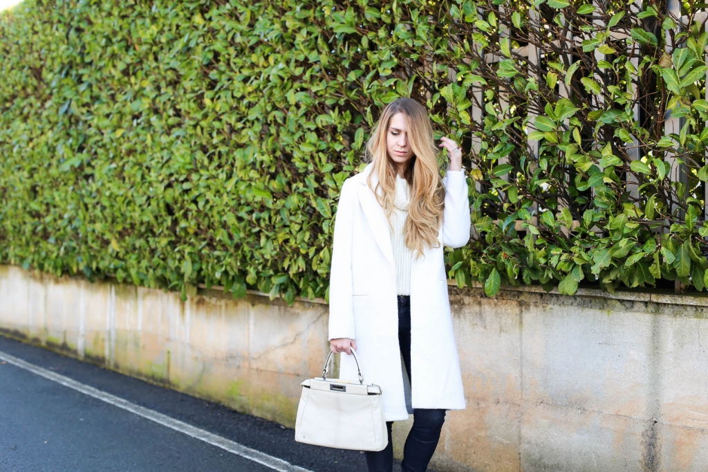 total white outfit stan smith