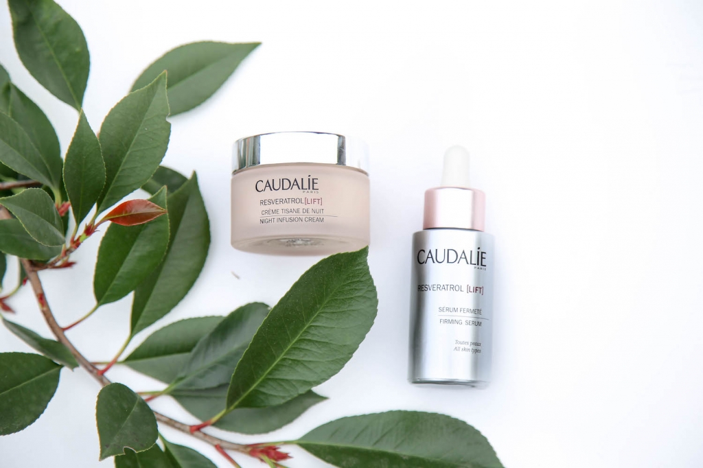 Caudalie resveratrol lift