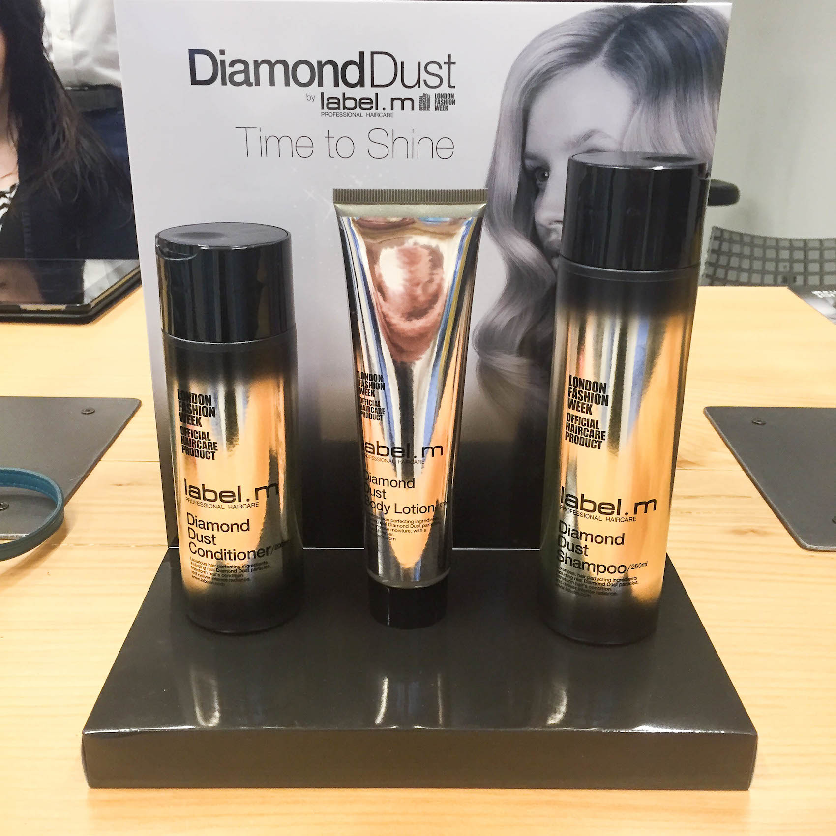 Label.m Diamond dust