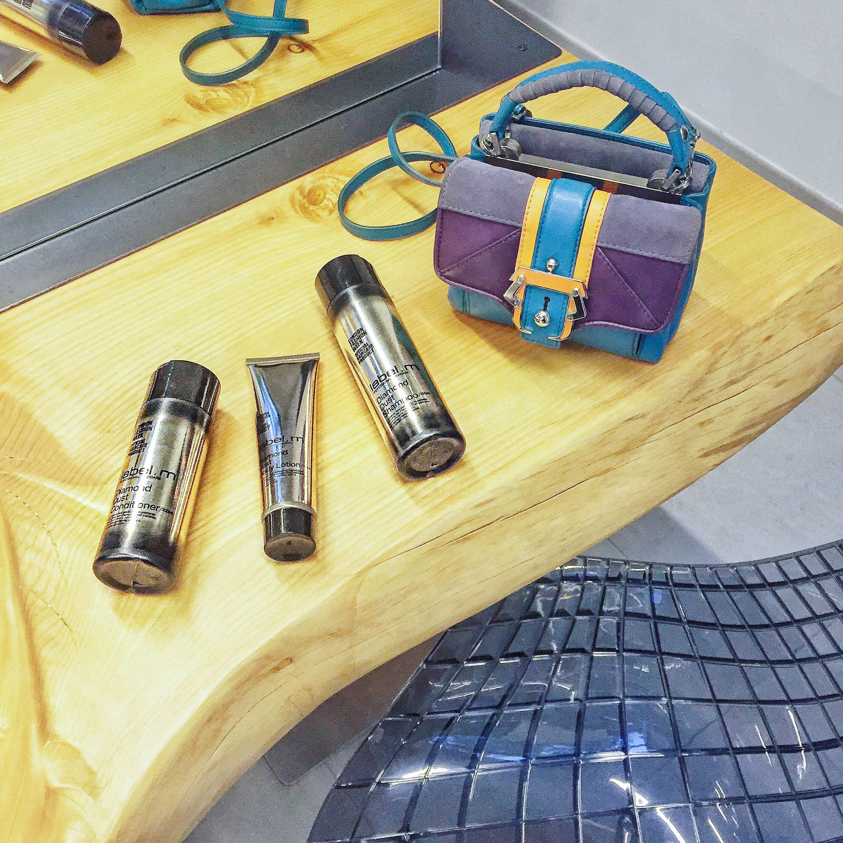 Label.m Diamond dust