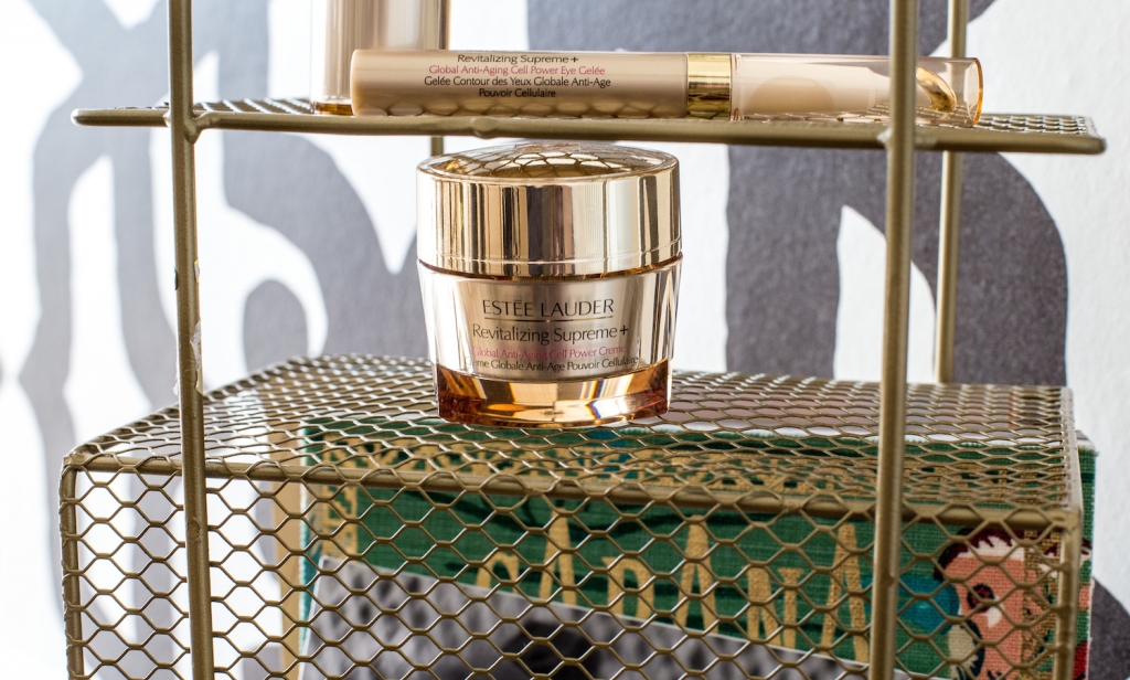 estee Lauder revitalizing supreme +